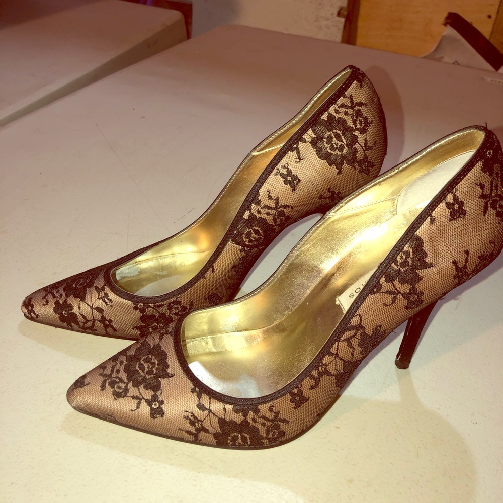 Caparro point toe heels👠